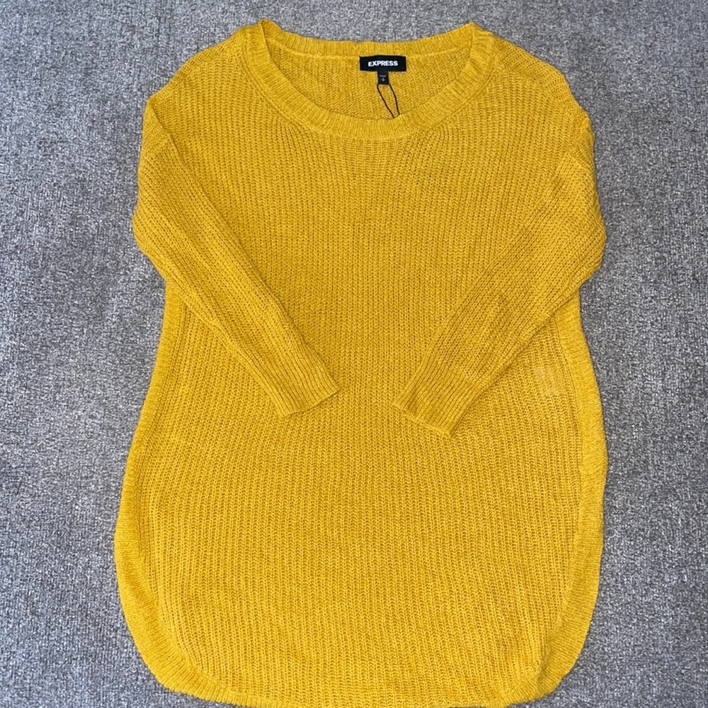 Women’s sweater